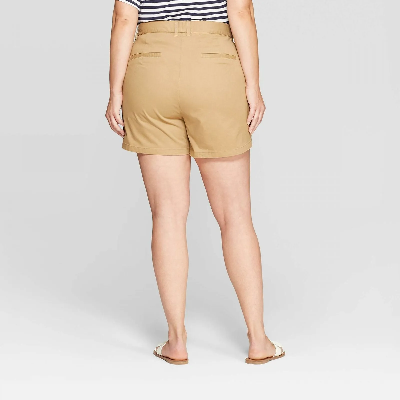 Ava & Viv Women's Plus Size 5 Inch Chino Shorts with Comfort Waist