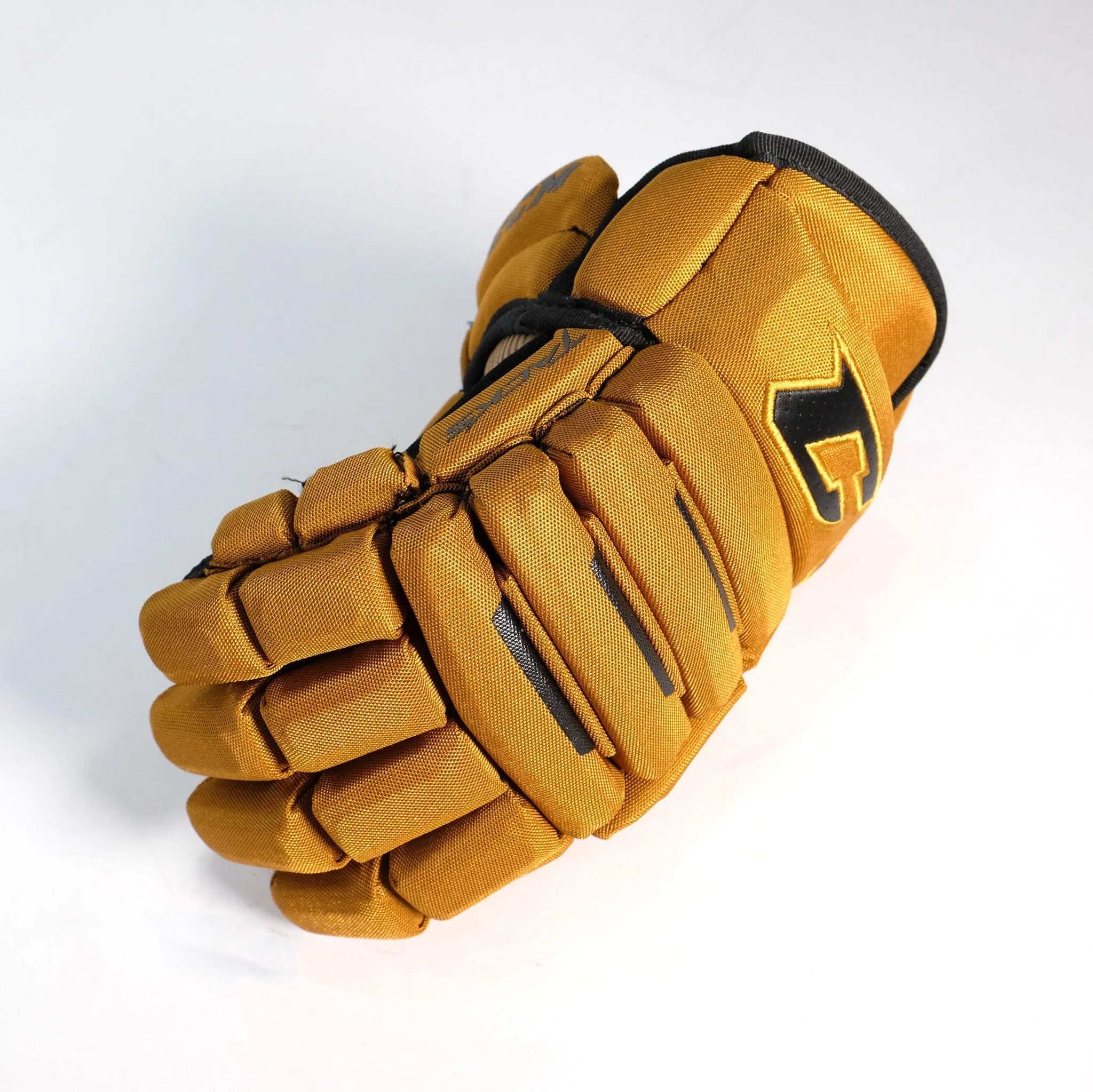 CCM Tacks Vector Plus Junior Hockey Gloves - (2022)
