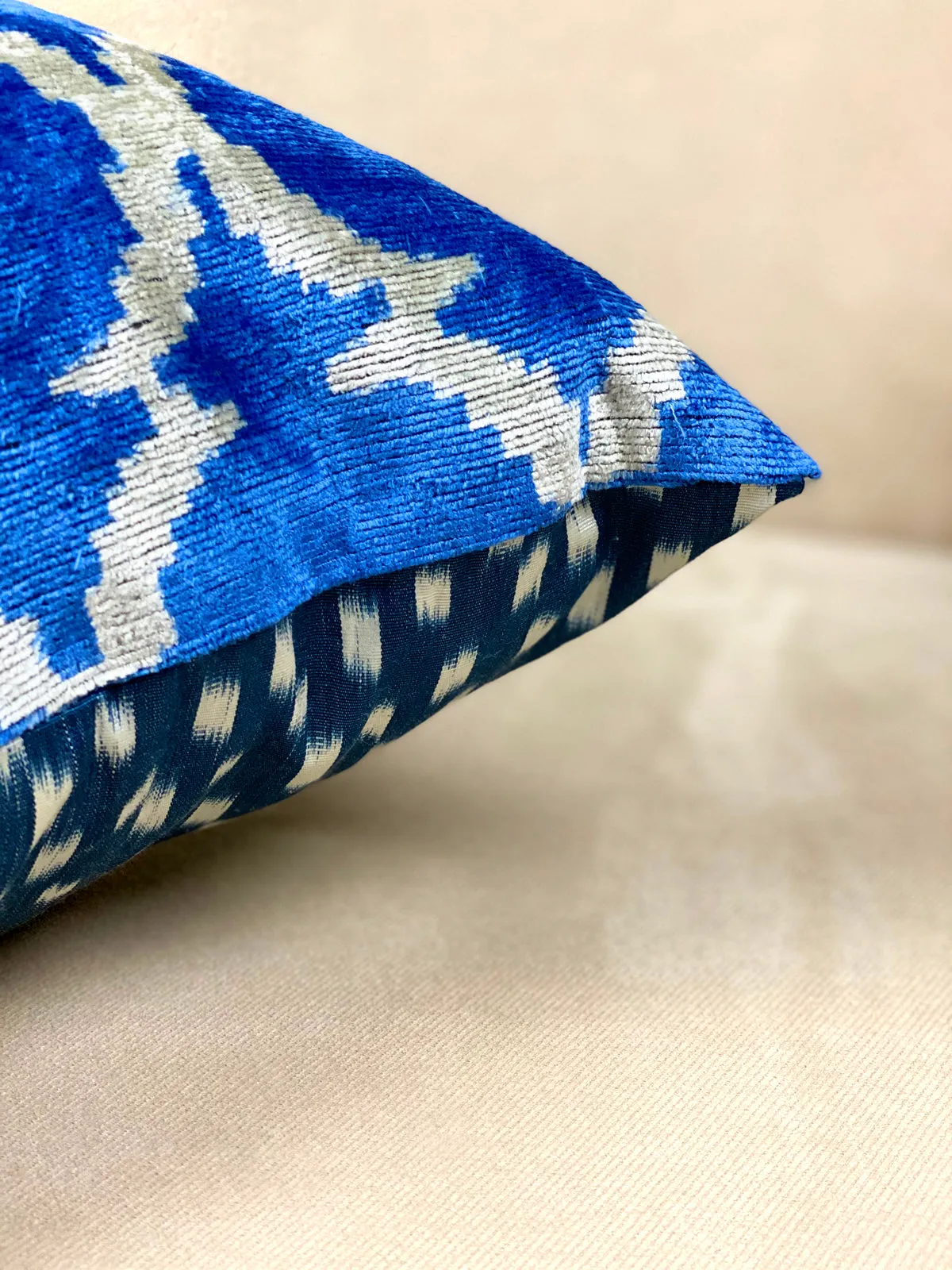 Classic Serenity Blue Lumbar Pillow Cover
