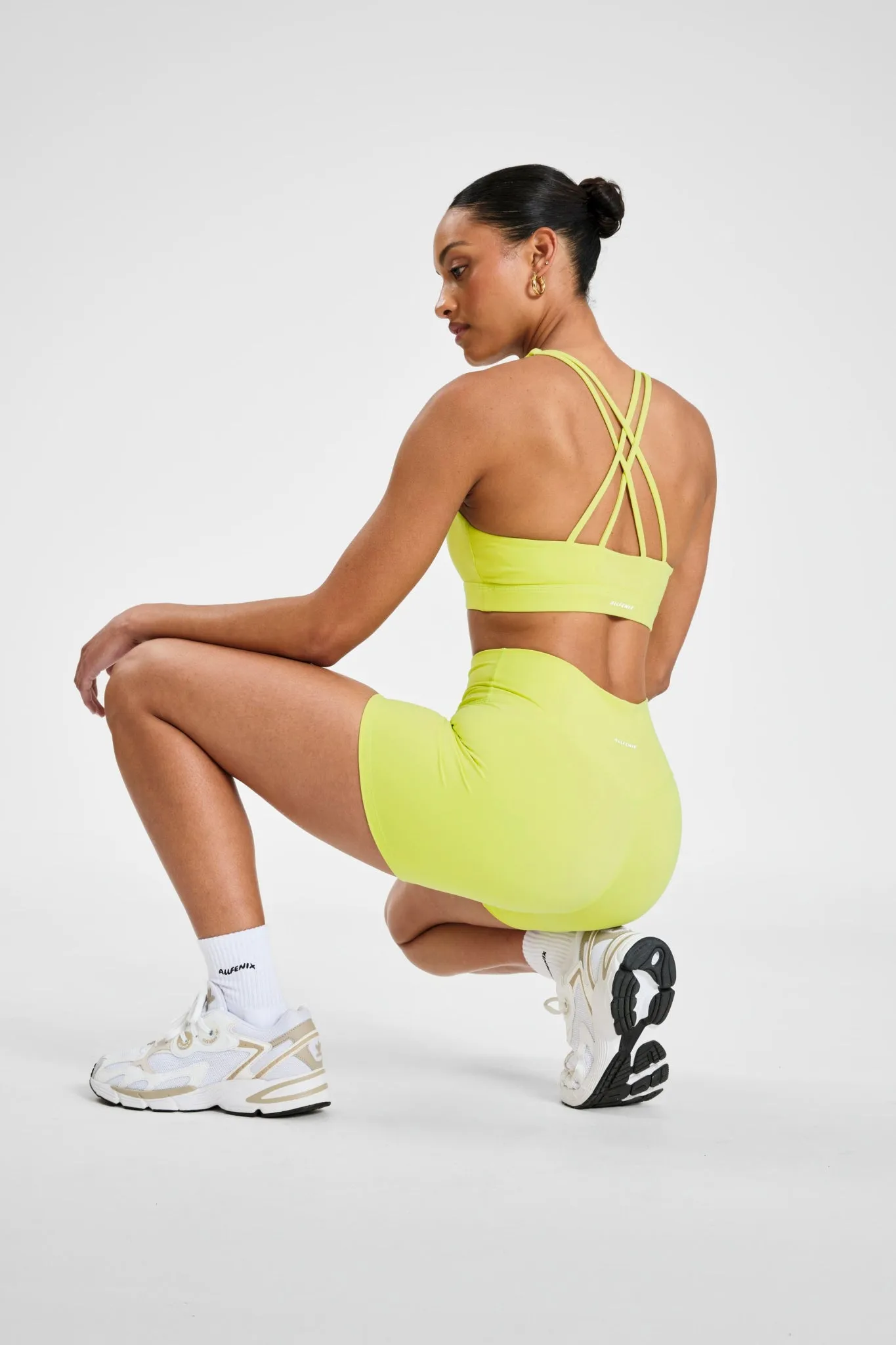 CLOUDCORE Cross Back Sports Bra