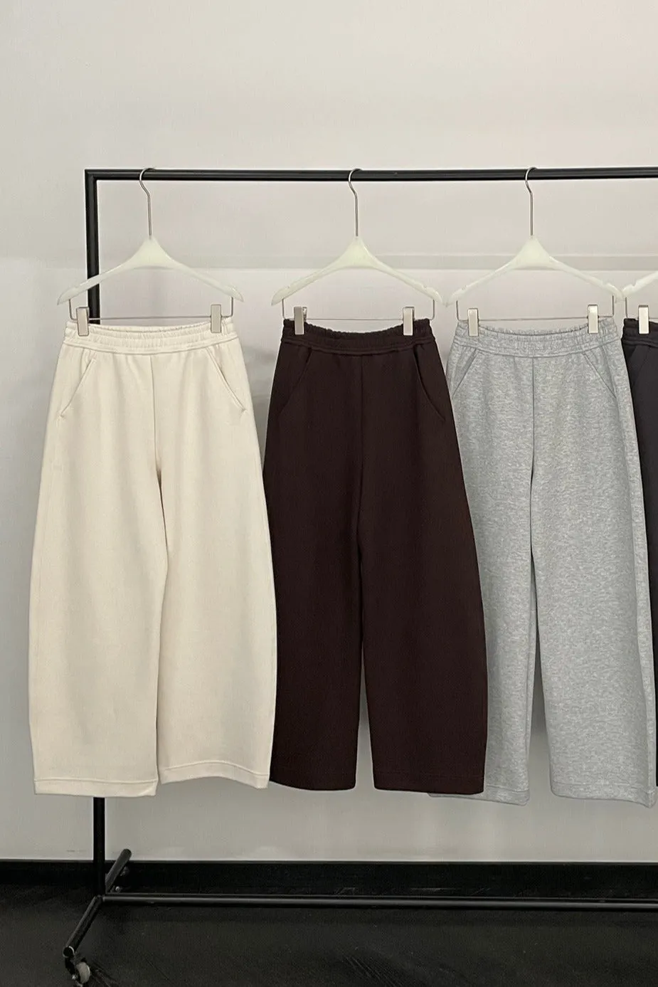 Cotton blend cocoon silhouette jogger | 4 color