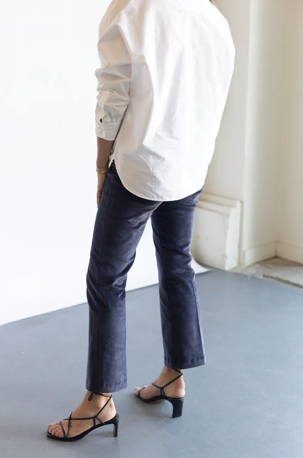 Crop Flare Corduroy - Navy