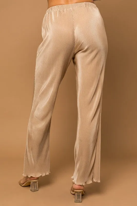 Gilli Plisse Fit And Flare Pants