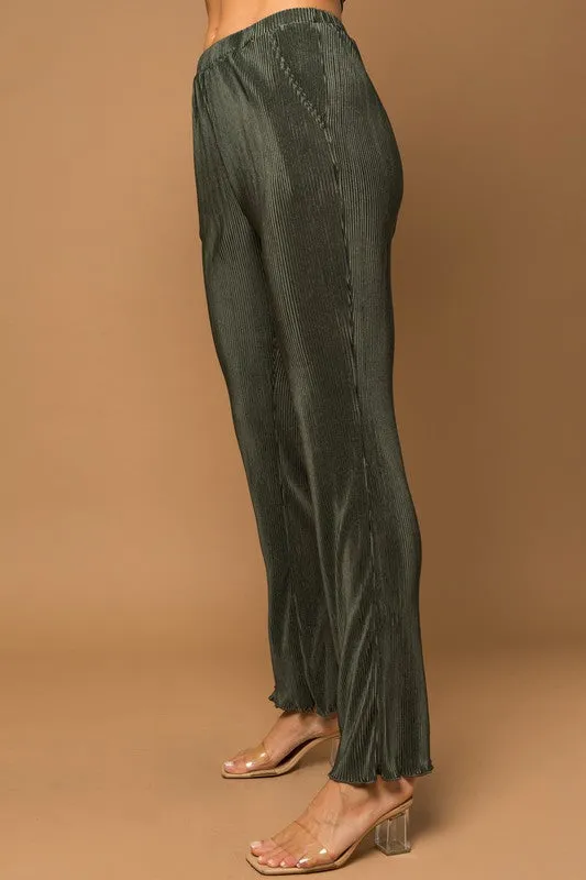 Gilli Plisse Fit And Flare Pants