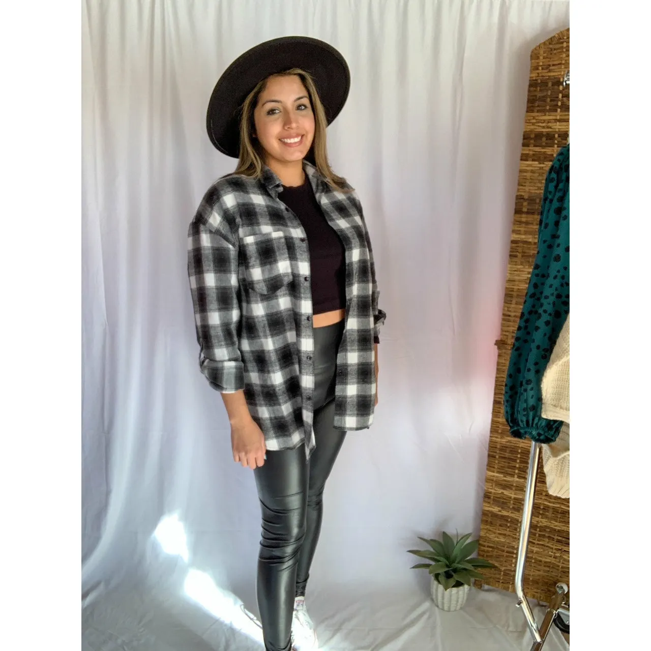 It's That Good Plaid Collared Button Down Shirt - Black/White