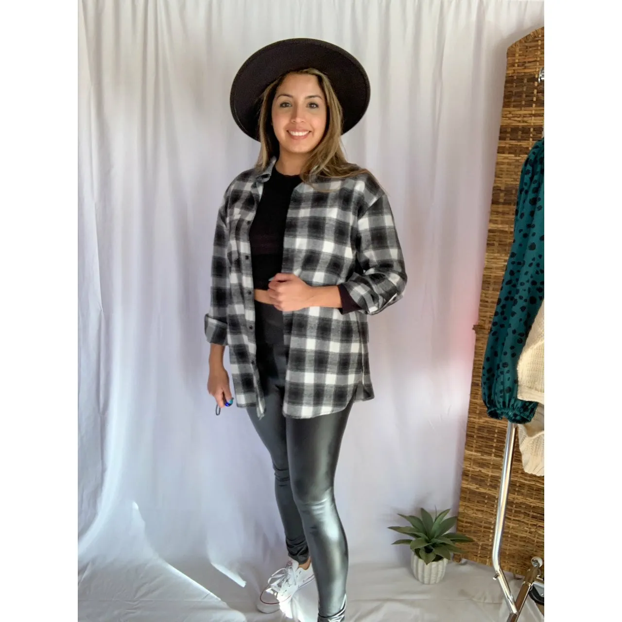 It's That Good Plaid Collared Button Down Shirt - Black/White