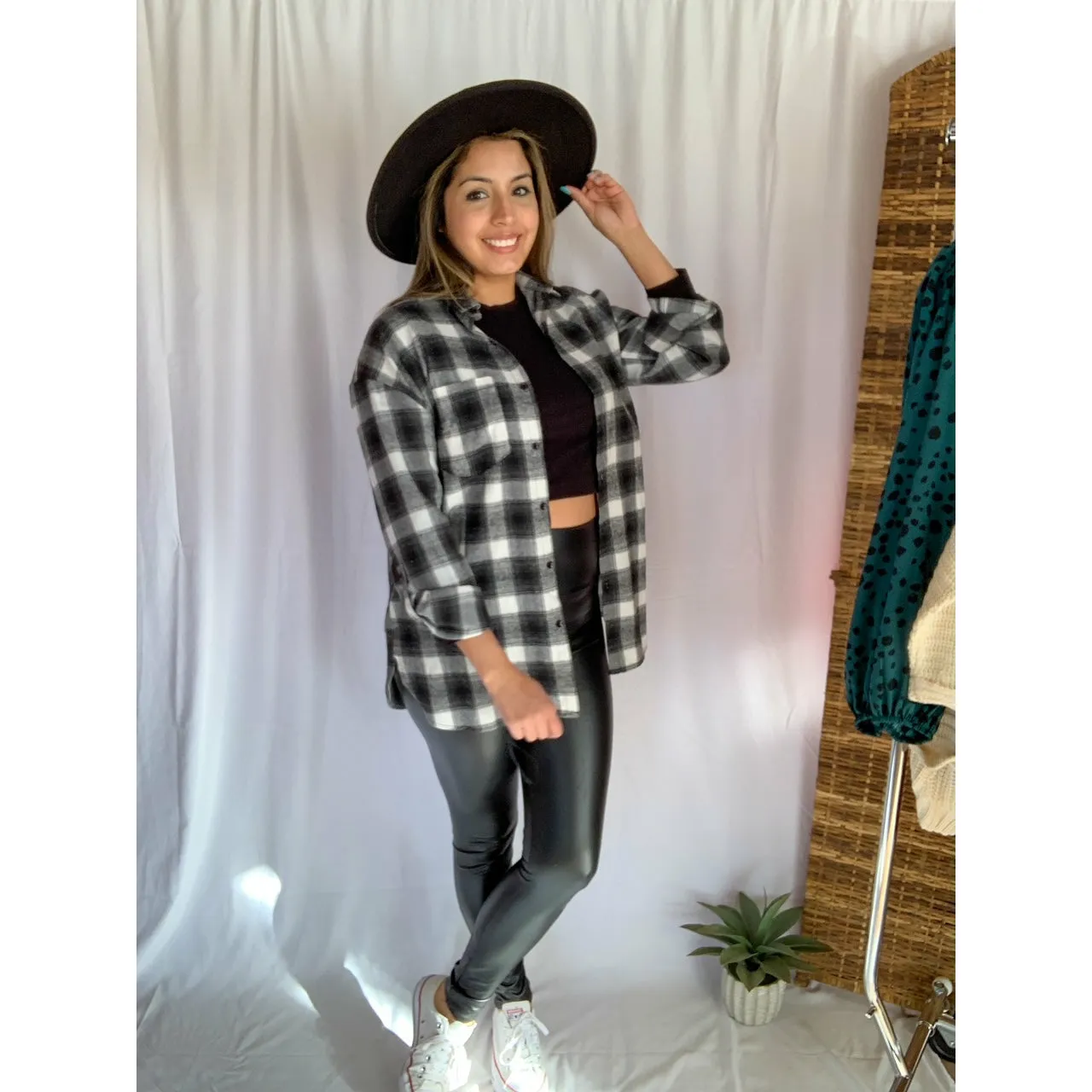 It's That Good Plaid Collared Button Down Shirt - Black/White