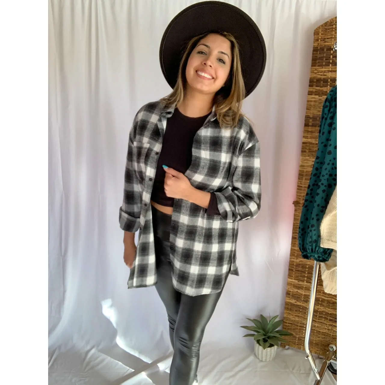 It's That Good Plaid Collared Button Down Shirt - Black/White