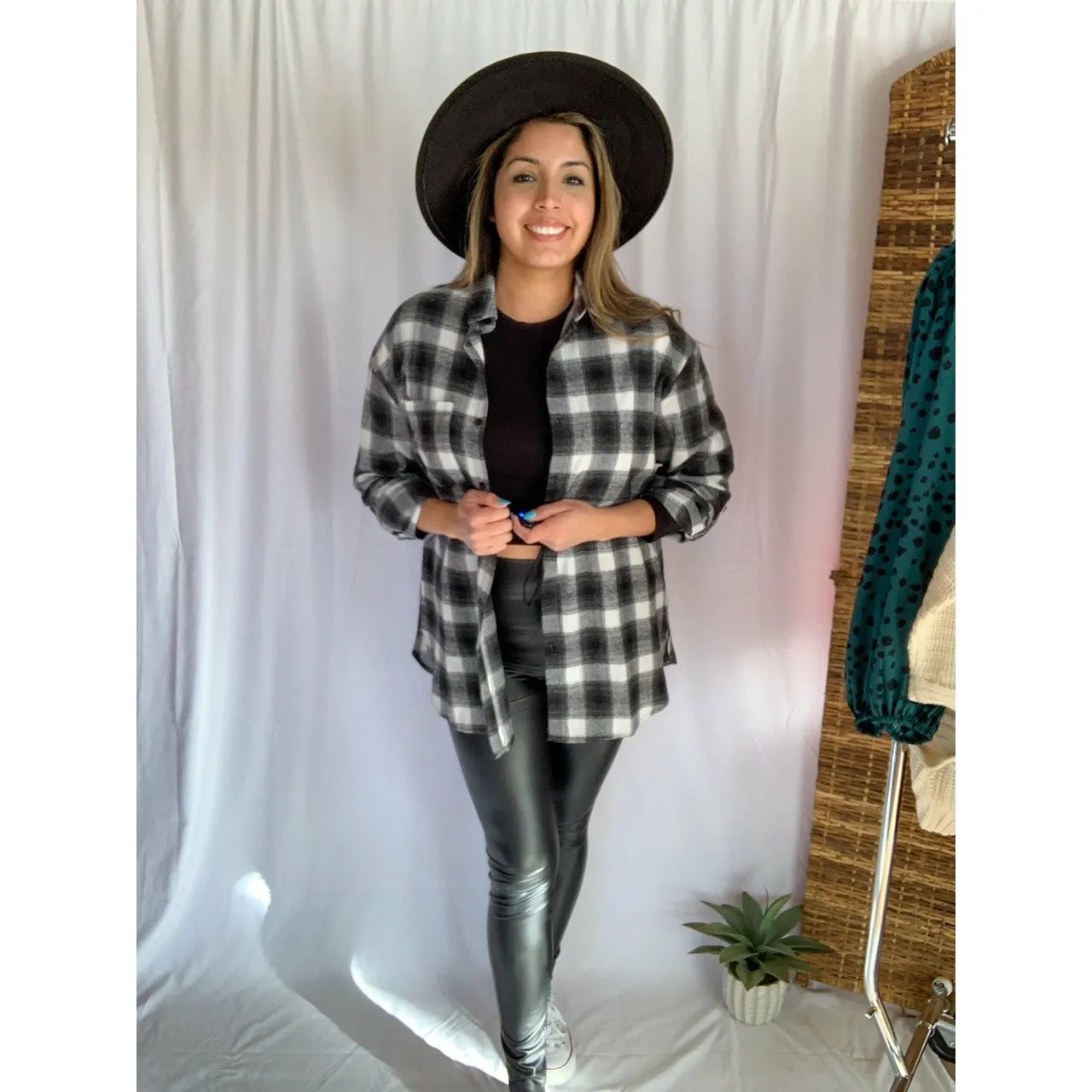 It's That Good Plaid Collared Button Down Shirt - Black/White