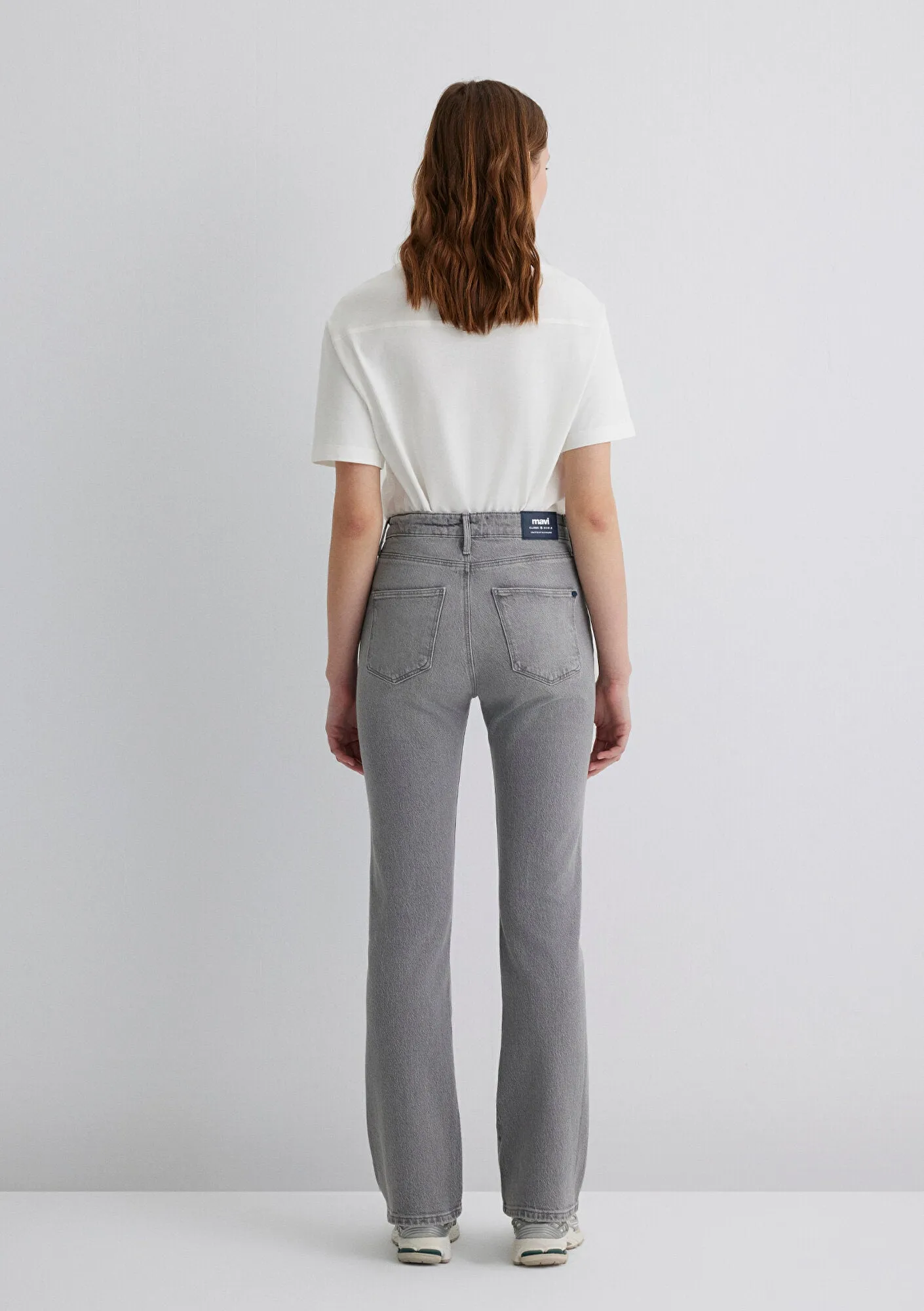 Jane Mid Smoke Classic Denim Jean Pants