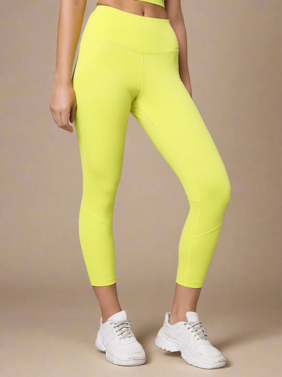 Lime Ultimate Sports Bra & Ath Perform 7/8 High Waist Leggings