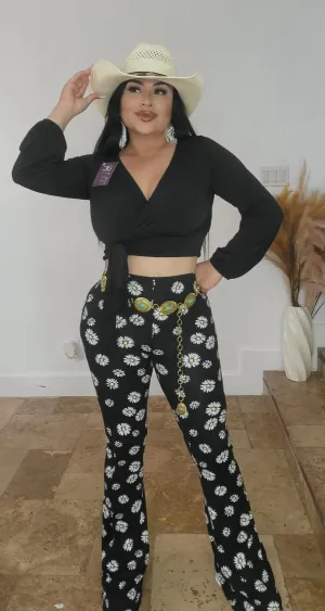 P1809 black Daisy