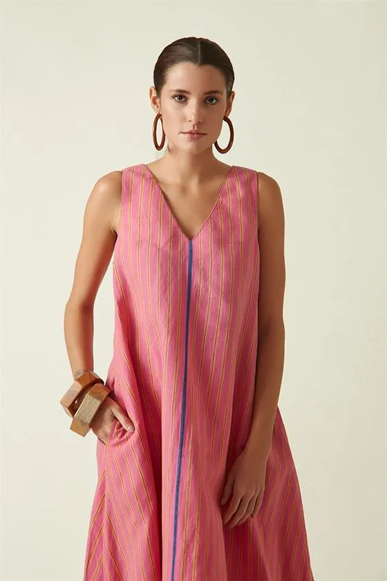 Payal Pratap   I   Kensington Lyrina Sleeveless Dress Linen Pink Transition Edit 4T-14A